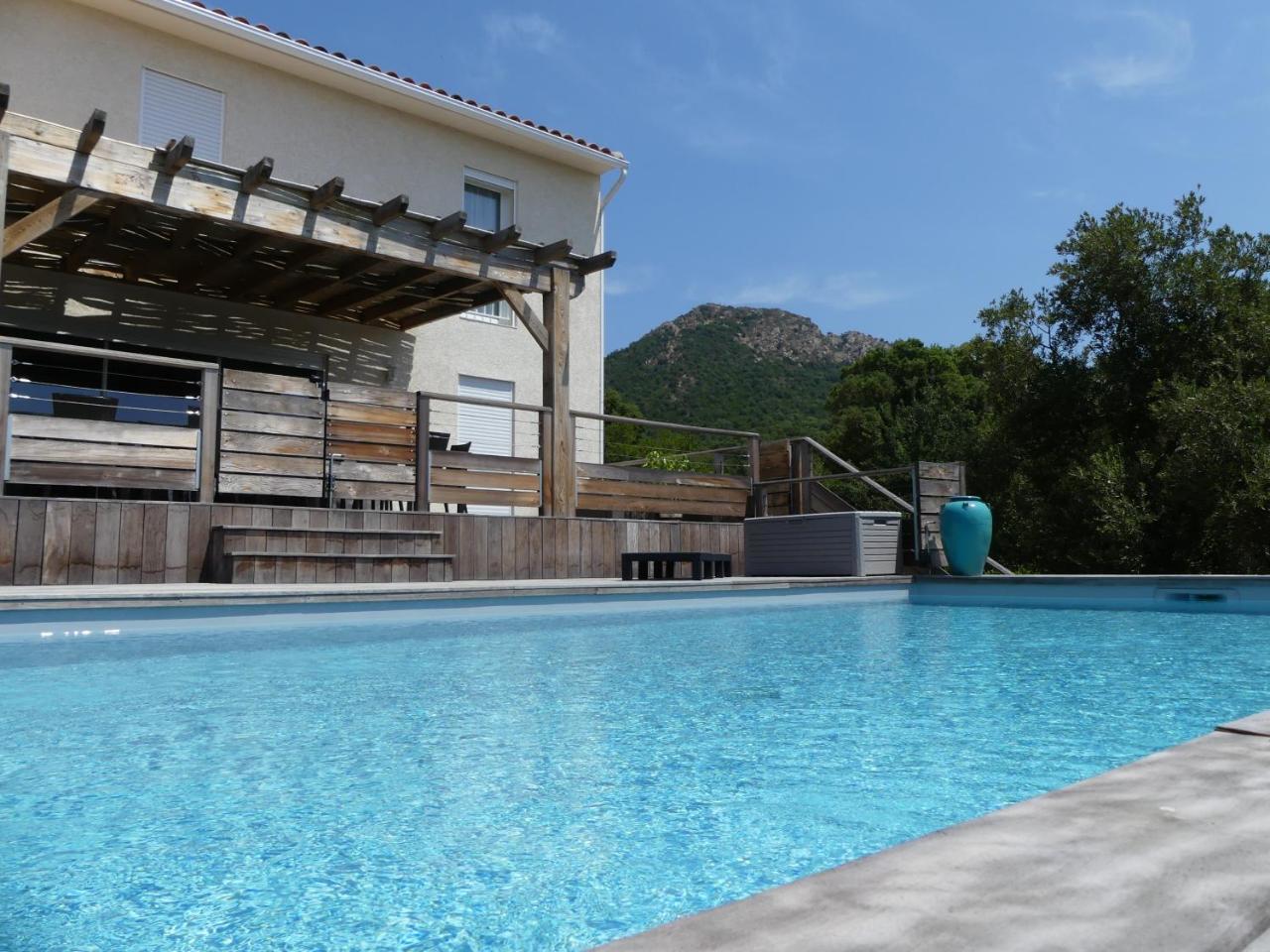 Maison d' Hôtes L'Aria Mezzana Sainte-Lucie de Porto-Vecchio Esterno foto